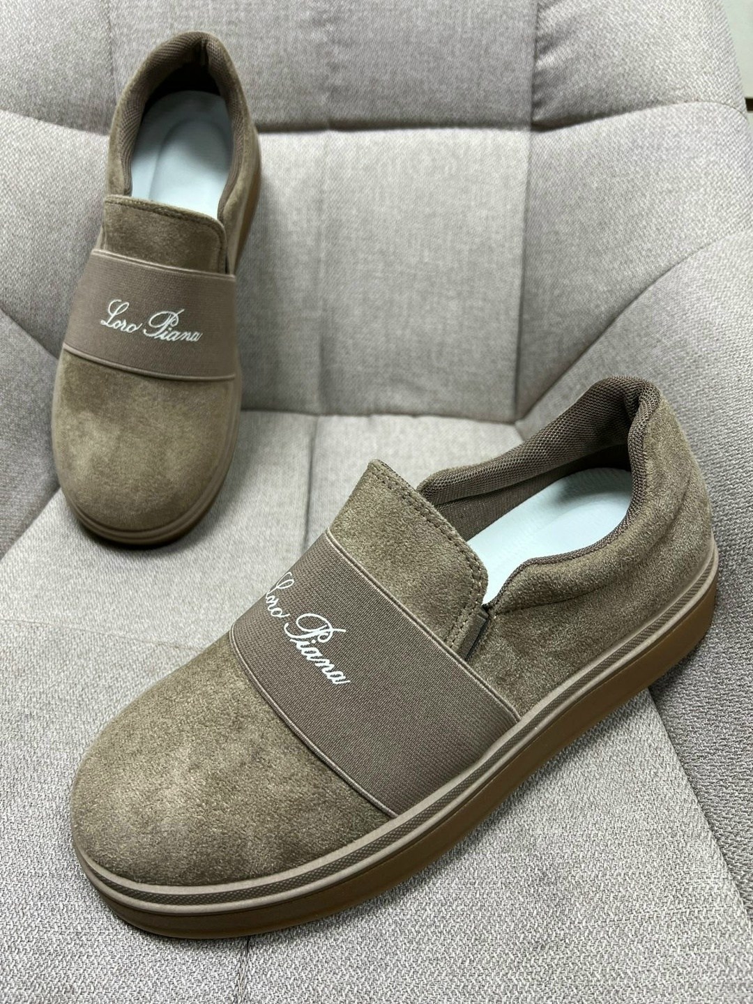 ,замшевые лоферы loro piana,тапочки замшевые,обуви,женская