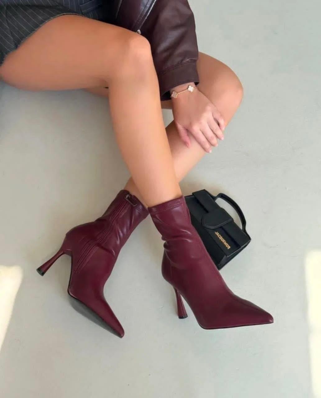 ботильоны вечерние на низкой шпильке бордовые gh collection,бордовые ботильоны,широкие бордовые ботильоны с острым носком new look,ботильоны женские,ботильоны вечерние на низкой шпильке бордовые