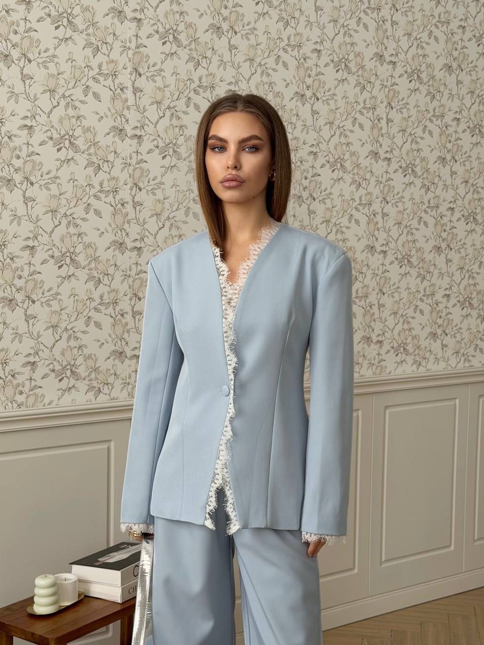 брючный костюм,модные брючные костюмы,голубой костюм женский брючный,брючные костюмы для женщин,брючные женские костюмы