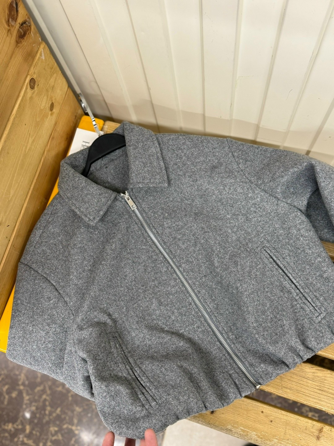 куртка бомбер,женская куртка бомбер,куртка,полупальто,куртка бомбер драп