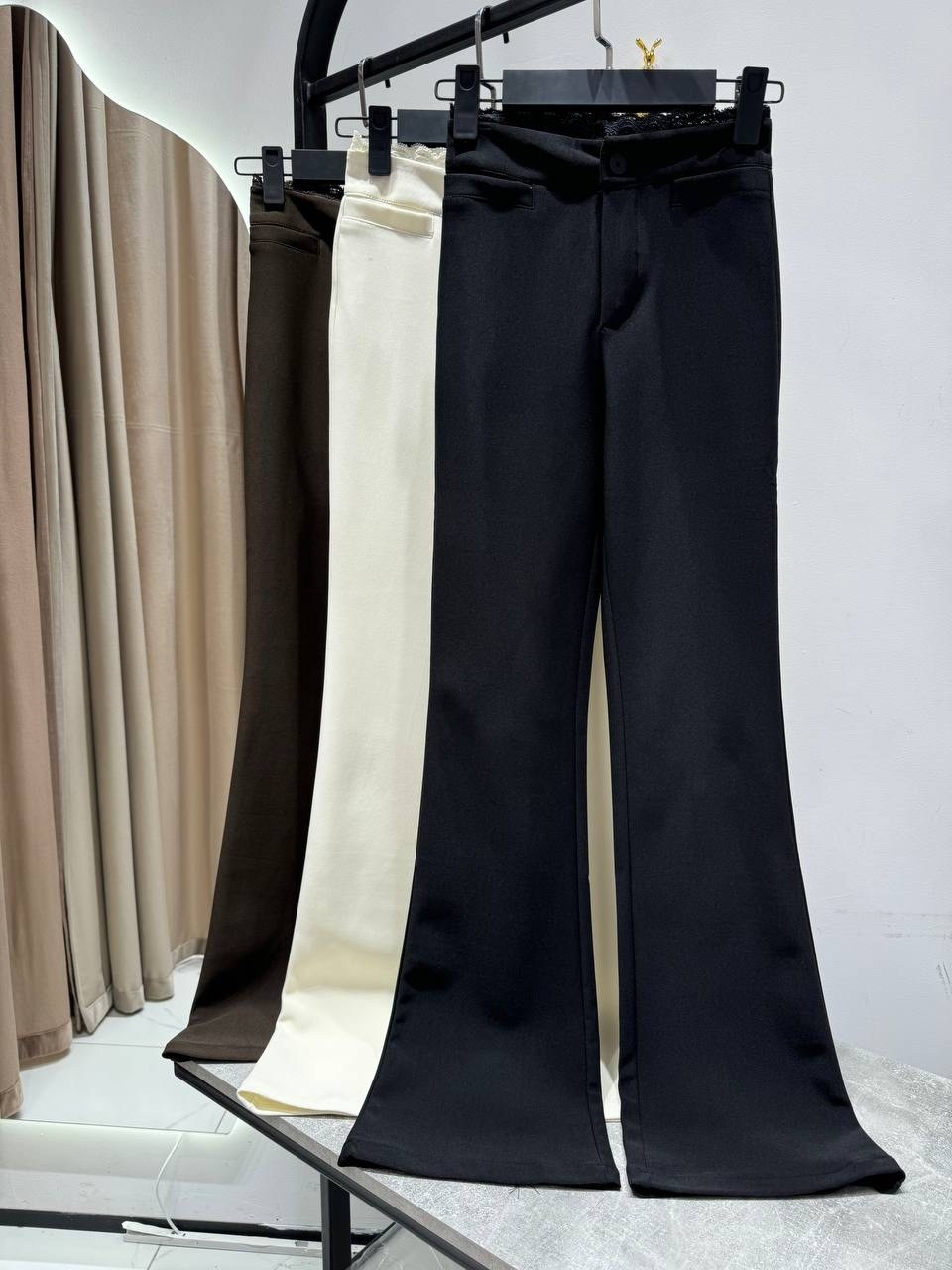 брючный костюм,костюм брючный женский юрс,женский брючный костюм классический двойка,женский костюм с блейзером двубортный брючный костюм с широкими штанинами,брючные женские костюмы