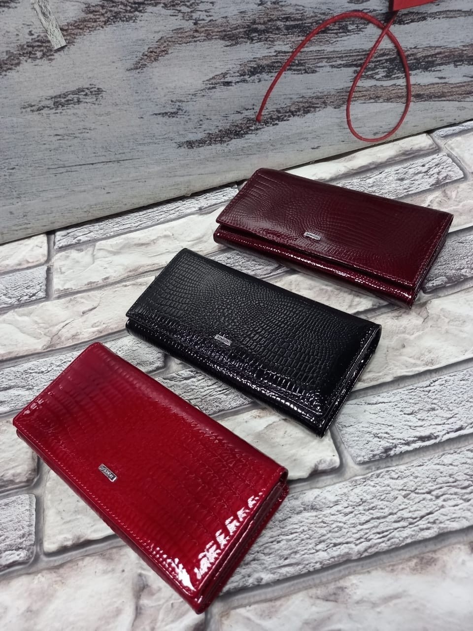женские кошельки,кошелек женский из натуральной кожа,кошелек женский кожаный,кошелек женский из натуральной кожи красный,кошелек женский натуральная кожа кошелек