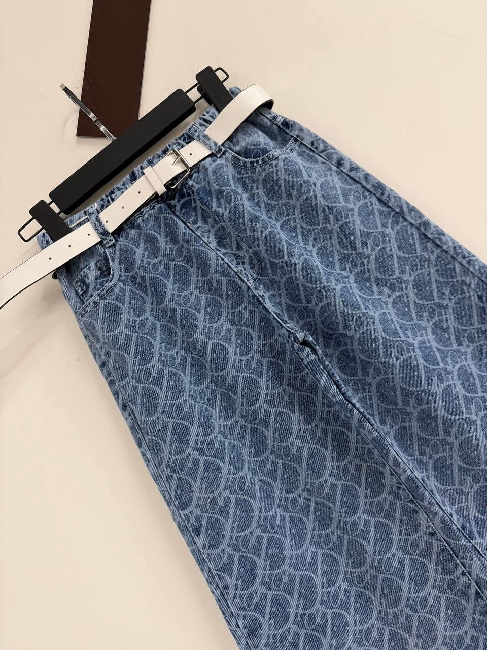 брюки джинсы,широкие джинсы,женские джинсы,модные брюки,брюки женские