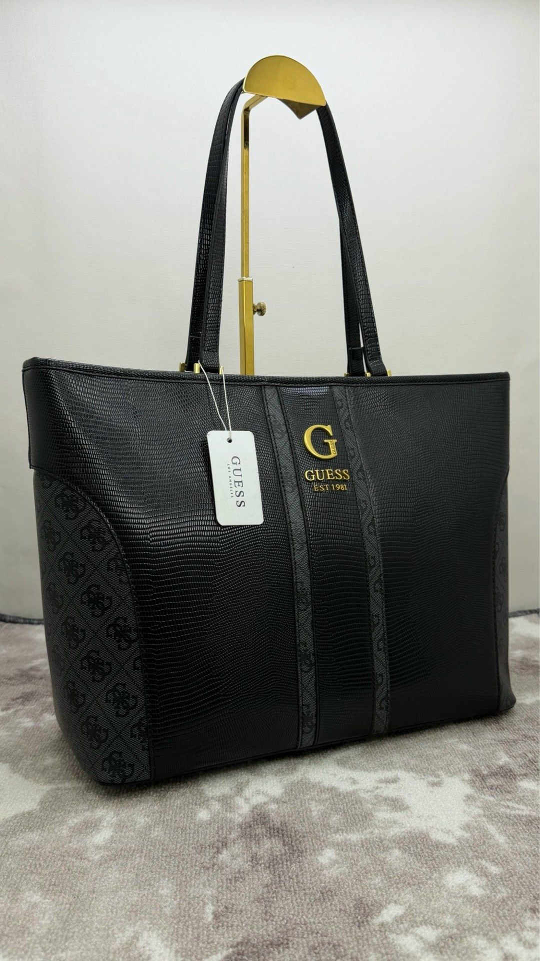 сумка guess,сумка шоппер guess,женская сумка guess,guess guess,guess сумка тоут