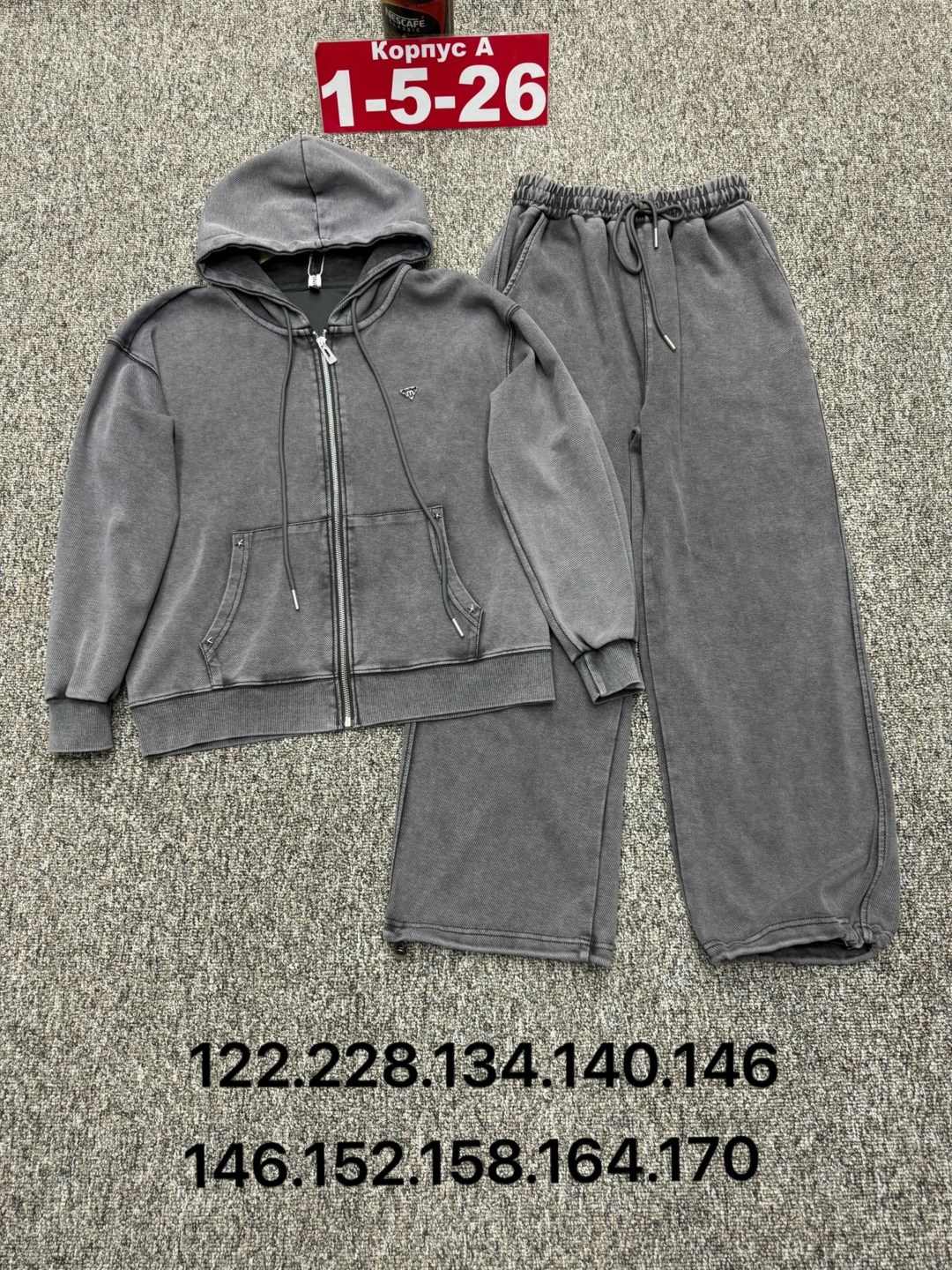 костюм на флисе,костюм женский на флисе,велюровый костюм,спортивные костюмы на флисе,костюм теплый