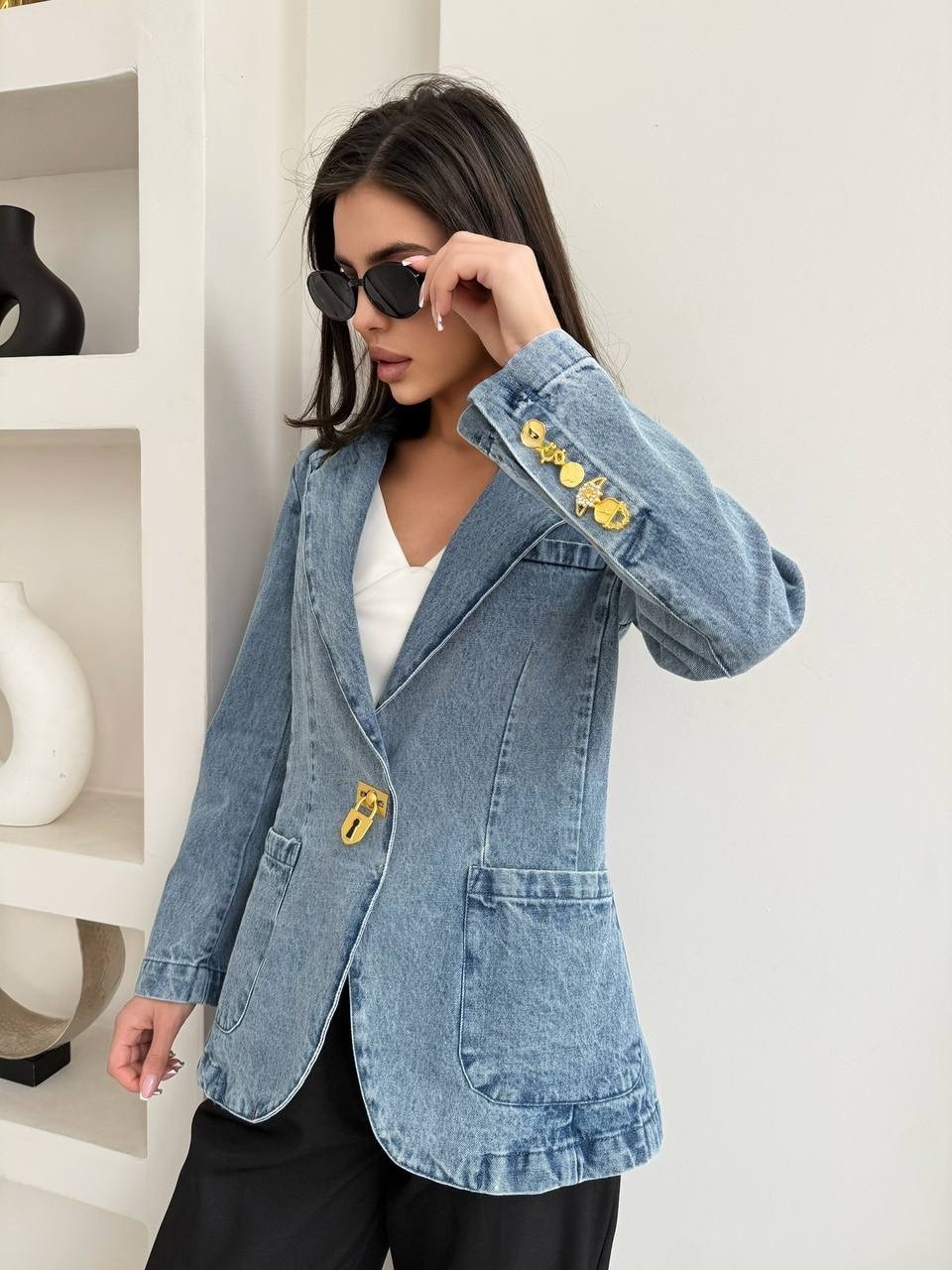 джинсовый пиджак,пиджак джинсовый женский,джинсовый пиджак оверсайз,джинсовый блейзер женский,джинсовый жакет женский