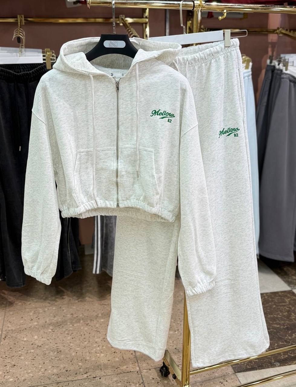 женский спортивный костюм,спортивный костюм,костюм бежевый,спортивные костюмы ,женские костюмы