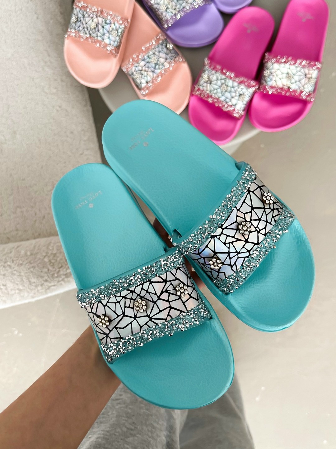 ,шлепанцы женские,леопард 1505 сланцы женские,шлепки женские,шлепанцы женские пляжные