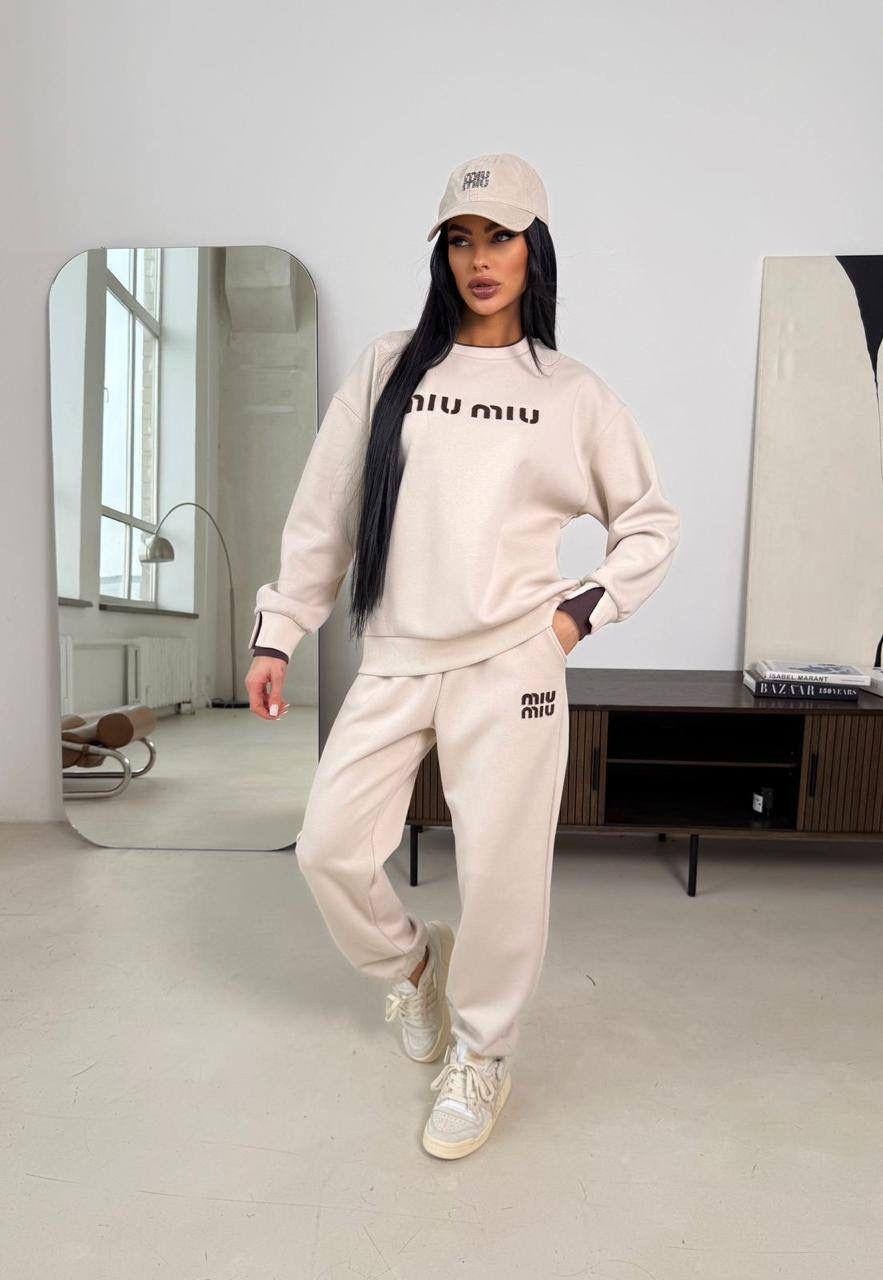 костюм спортивный miu miu,спортивный костюм женский на флисе,костюм женский на флисе,женский спортивный костюм,костюм спортивный женский повседневный