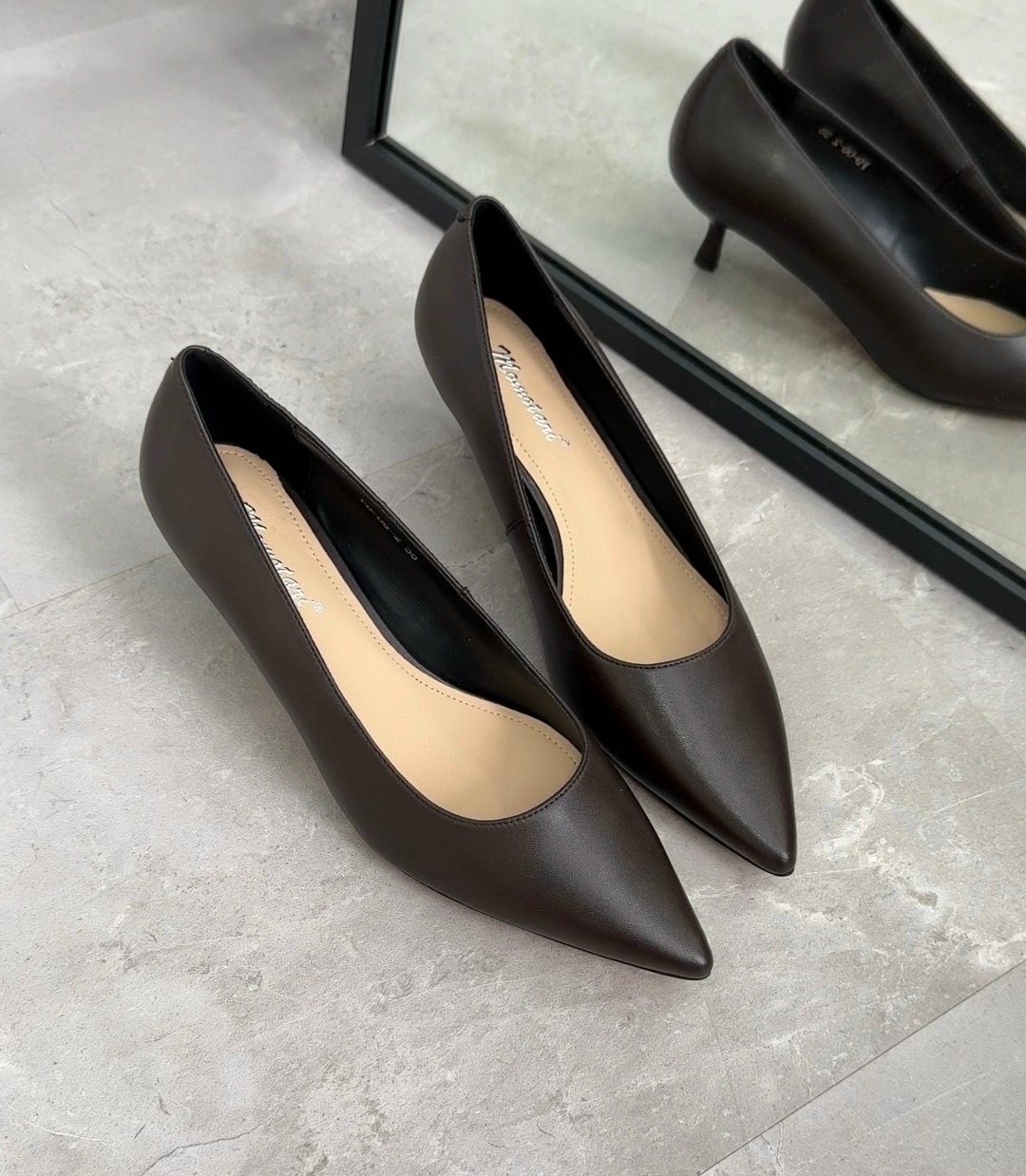 ,женские туфли лодочки,туфли лодочка,туфли лодочки на низком каблуке,туфли-лодочки женские на низком каблуке заостренный носок