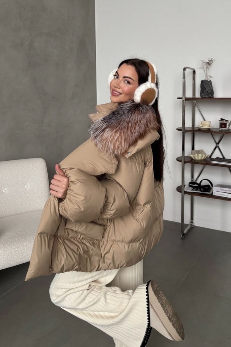 стильные пуховики,пуховик женский с мехом,пуховик с натуральным мехом,женский пуховик,пуховик