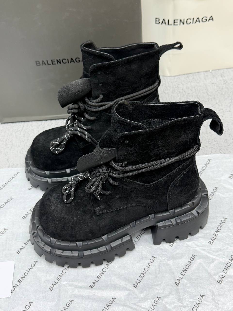 ботинки осенние balenciaga,ботинки женские balenciaga,ботинки balenciaga,,ботинки balenciaga арт вх101