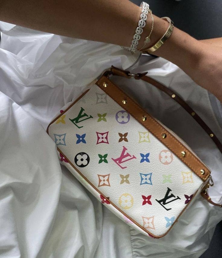 cумка louis vuitton,луи виттон сумка,louis vuitton женская сумка,louis vuitton pochette,сумка louis vuitton pochette