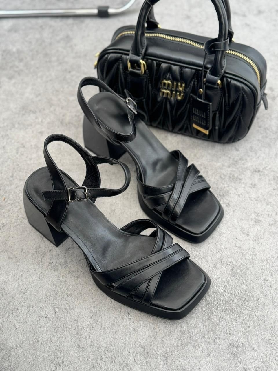 женские босоножки,босоножки на каблуках,босоножки на платформе,модные босоножки,босоножки на толстом каблуке