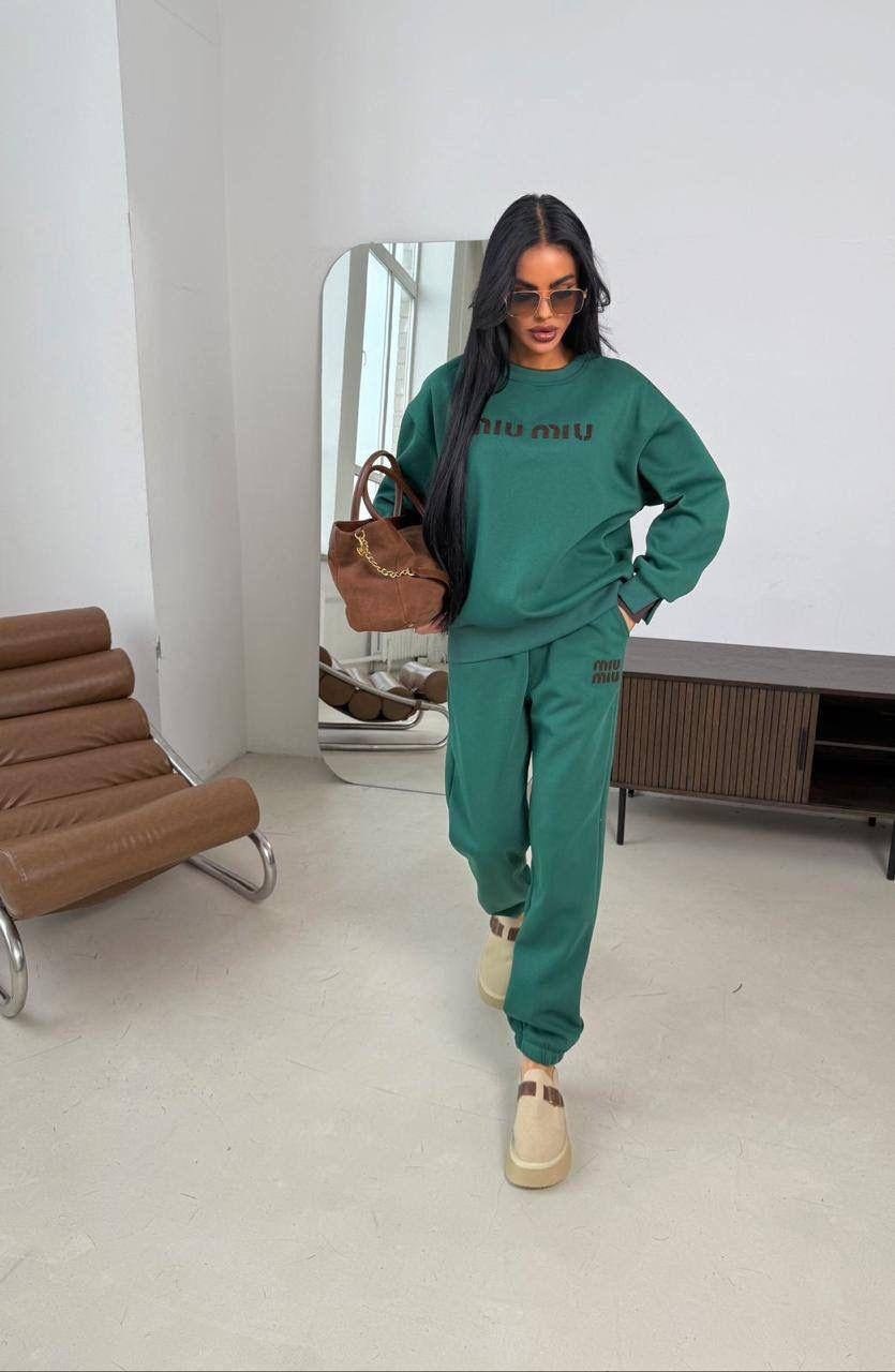костюм спортивный miu miu,спортивный костюм женский на флисе,костюм женский на флисе,женский спортивный костюм,костюм спортивный женский повседневный
