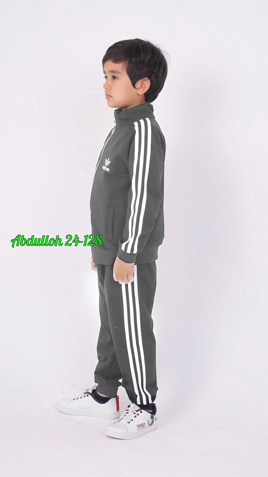 спортивный костюм adidas originals,костюм спортивный для мальчика адидас 1,спортивный костюм адидас для мальчика 12 лет,спортивный костюм адидас для мальчика 10 лет,костюм адидас три полоски