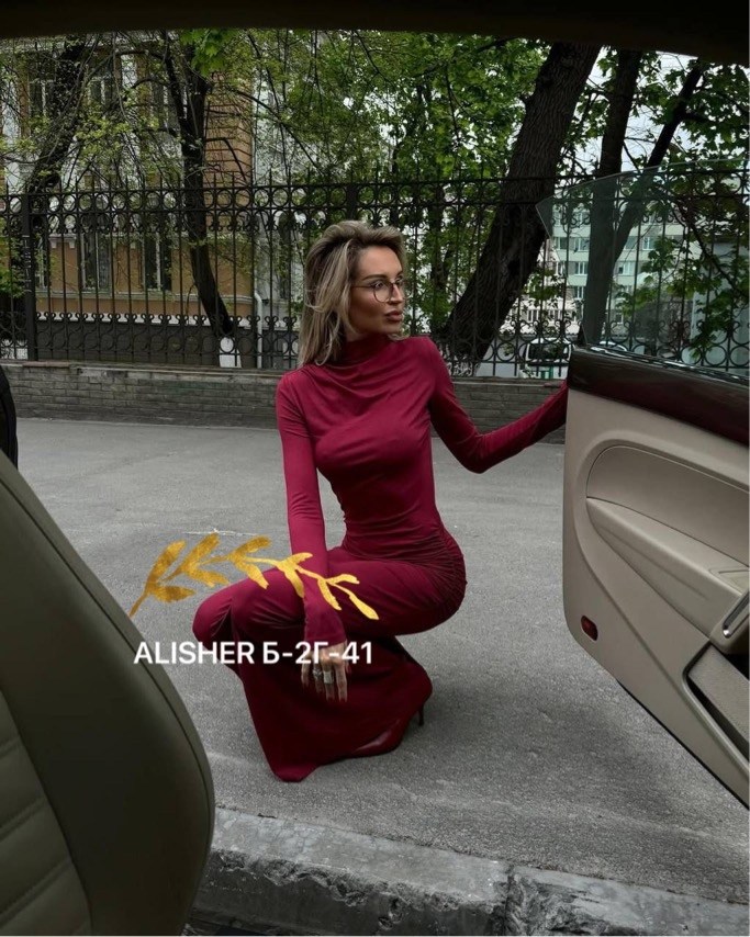 платье бордовое,облегающее платье,платье длинное,платье миди облегающее с драпировкой,платье длинное бардовое облегающее