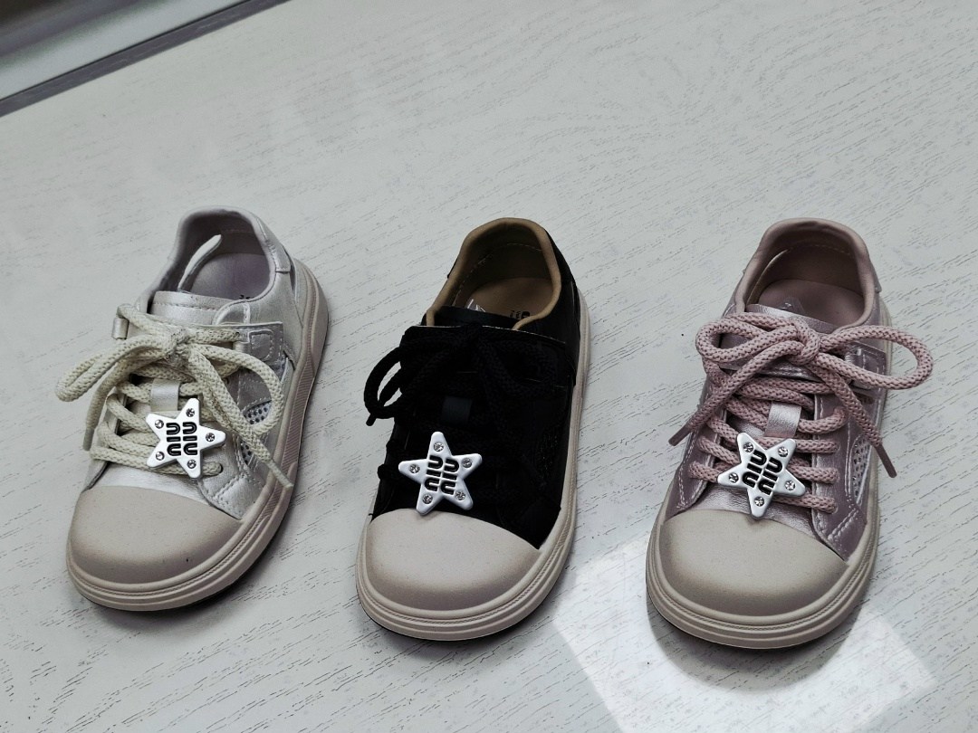 ,кроссовки кеды,кеды со стразами,спортивная ,брендовая