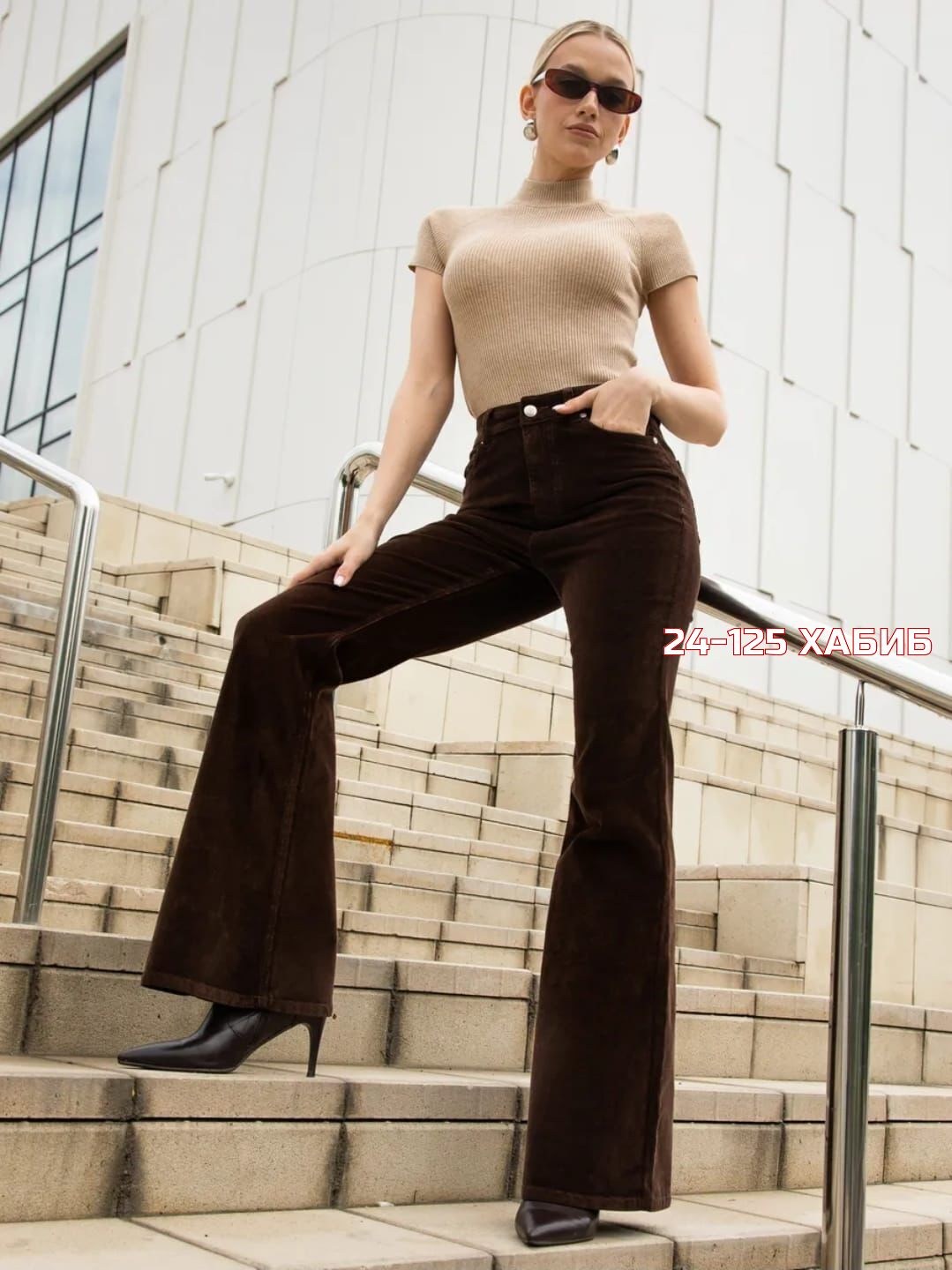 брюки женские вельветовые с широкими штанинами,женские расклешенные брюки однотонные повседневные вельветовые,женские вельветовые расклешенные брюки с высокой талией,женские вельветовые брюки с заниже