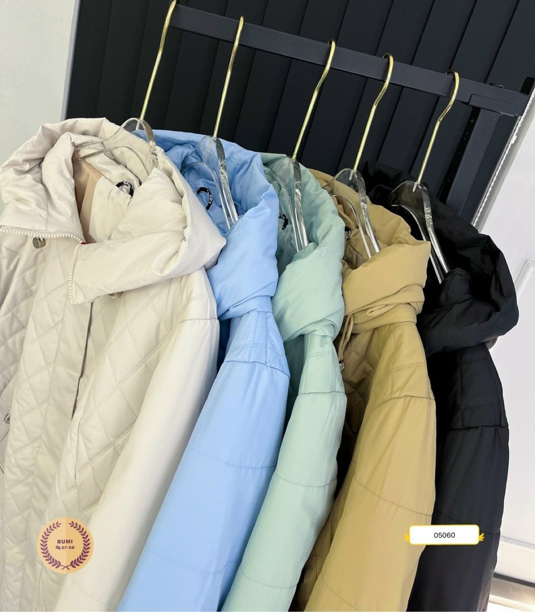 демисезонная куртка,пальто стеганое,женское пальто стеганое,стильное пальто,куртка женская бежевая