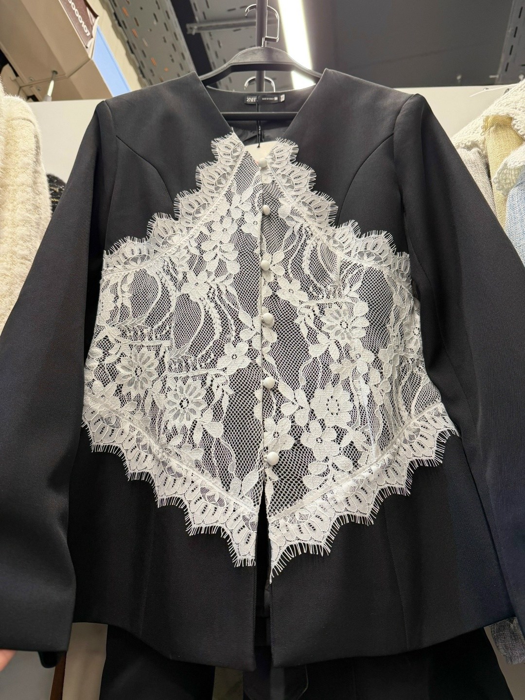жакет с кружевом,жакет кружевной,жакет,жакет со стразами