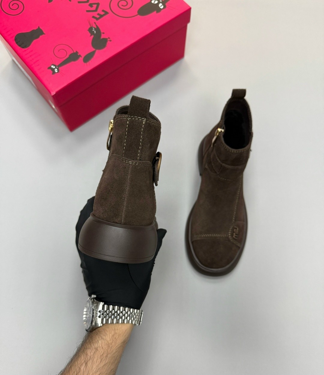 ботинки женские,,женская ,ботиночки,полусапоги луи виттон