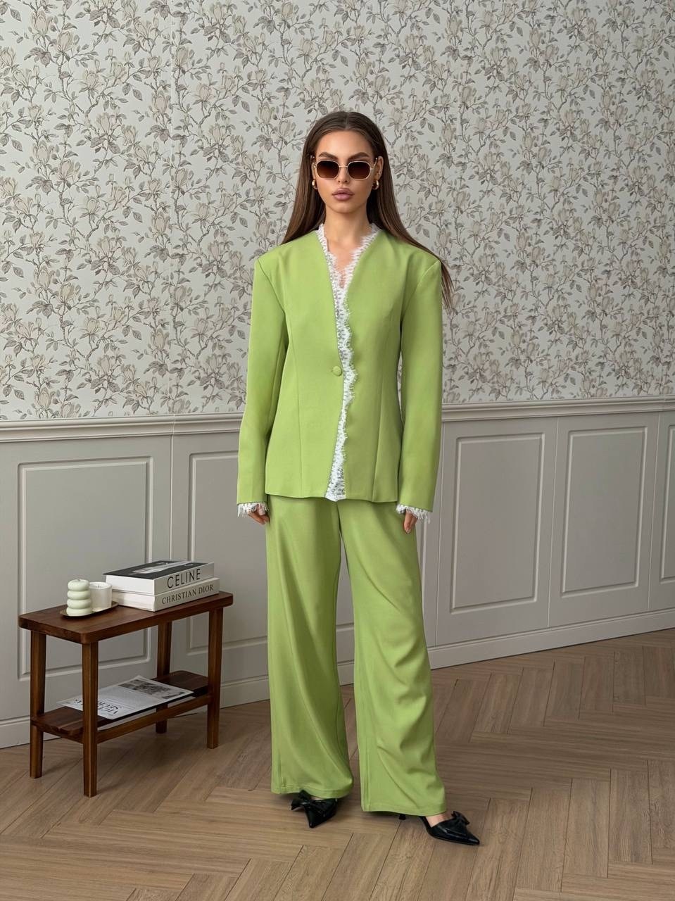элегантный костюм,костюм женский брючный,зеленый брючный костюм женский,женские костюмы,вечерние брючные костюмы