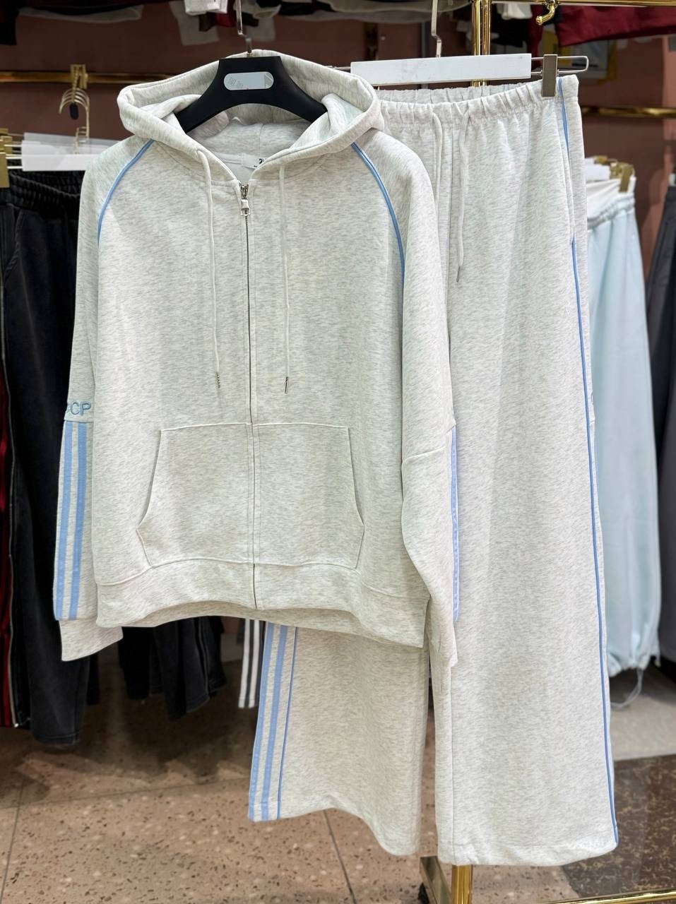 спортивный костюм,спортивный костюм женский,спортивный костюм спортивные костюмы,спортивный костюм для женщин,спорт костюм женский