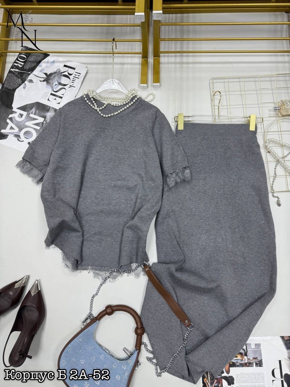 женский костюм,платье женская,женский костюм с юбкой,женский трикотажный костюм с юбкой,платье с кружевом