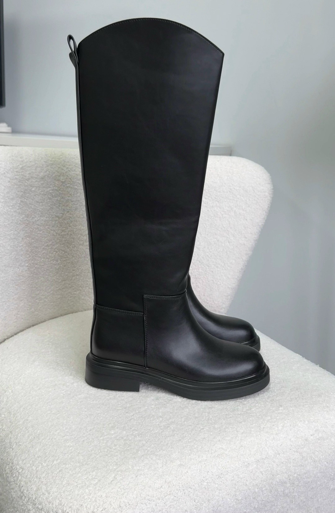 сапожки фенди,женские демисезонные сапоги,женские сапоги,сапоги демисезонные,сапоги высокие