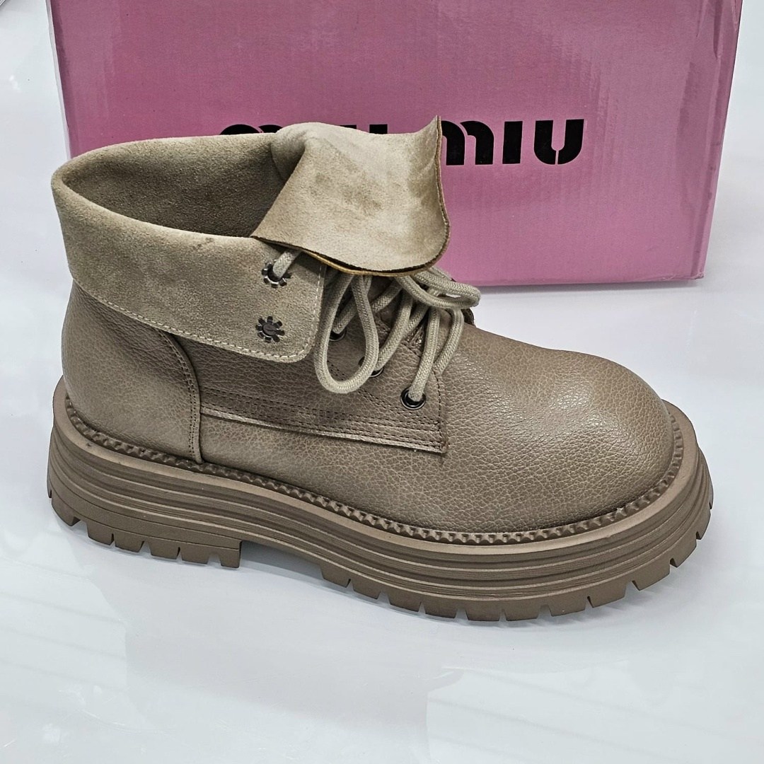 ботинки замшевые miu miu,ботинки миу миу натуральные замшевые miu miu,ботинки miu miu,ботинки женские miu miu,ботинки миу миу натуральные замшевые