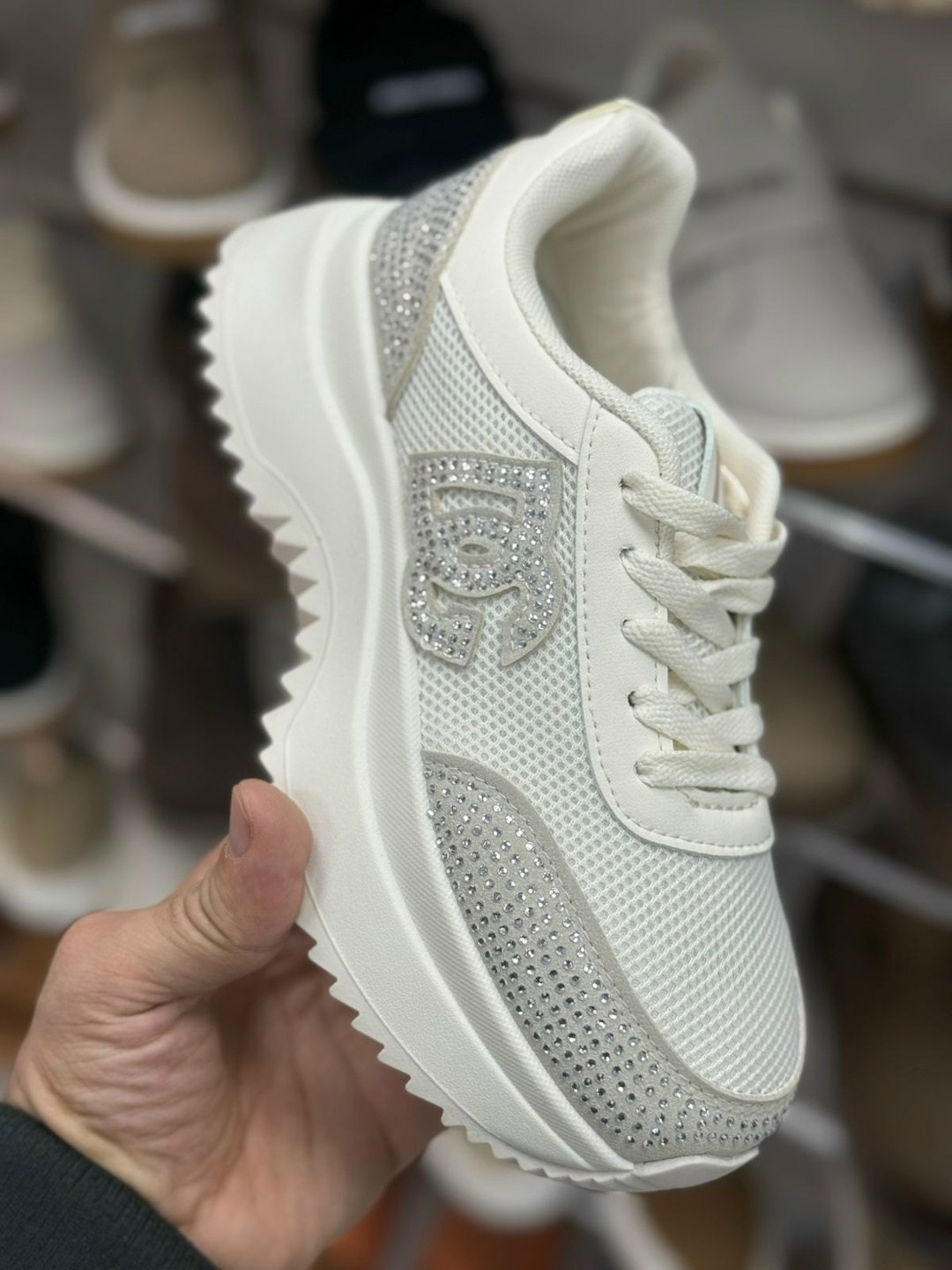 ,женские кроссовки, женская,повседневные кроссовки,обуви