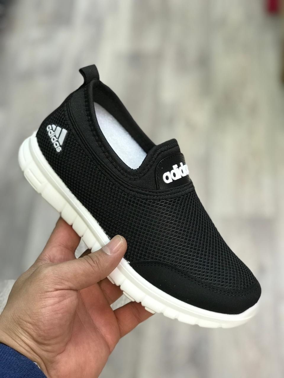 ,кроссовки адидас в сеточку,кроссовки адидас мужские в сеточку чёрные,слипоны адидас мужские,кроссовки adidas