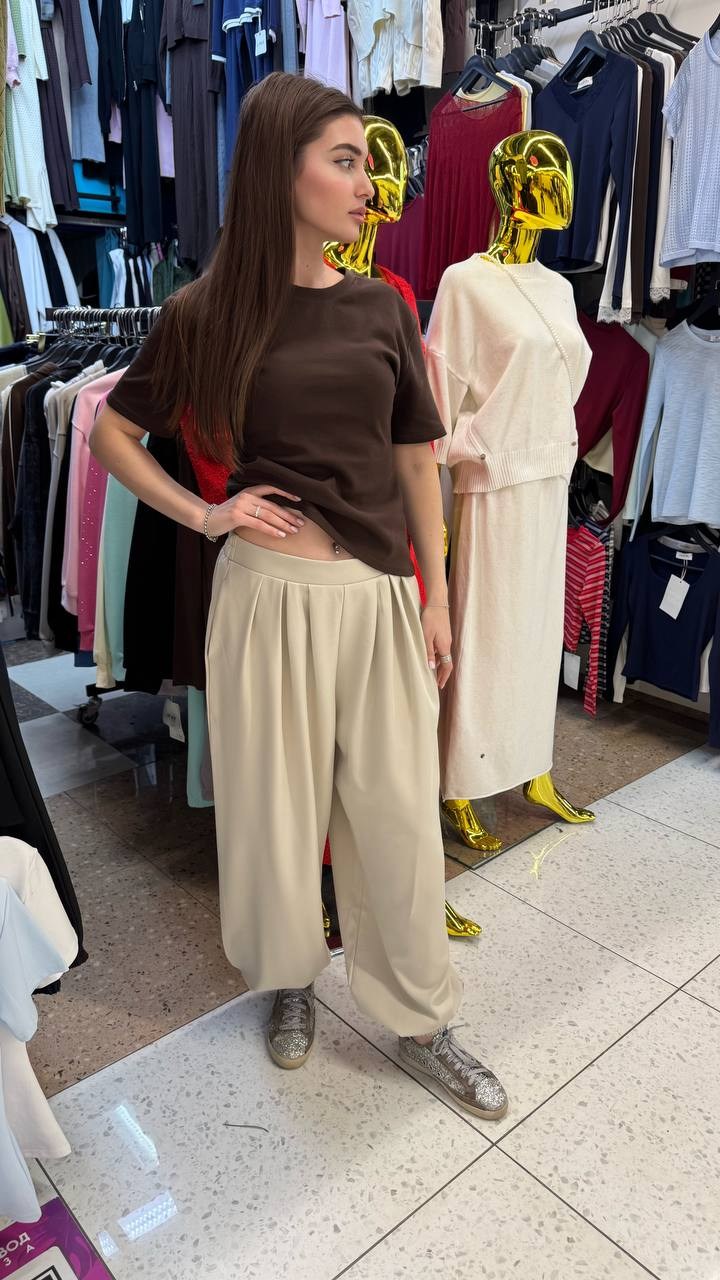 женская базовая футболка,футболки женская,футболки базовая,футболки модные,стильная футболка