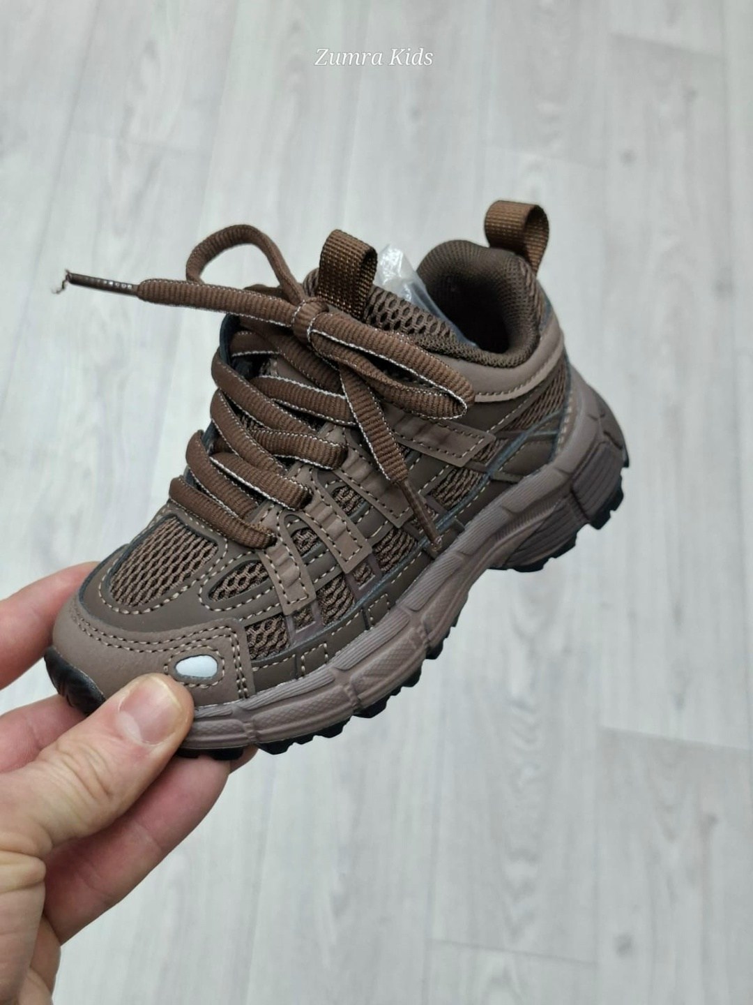 кроссовки,детские кроссовки,повседневные кроссовки,спортивная ,кроссовки брендовые