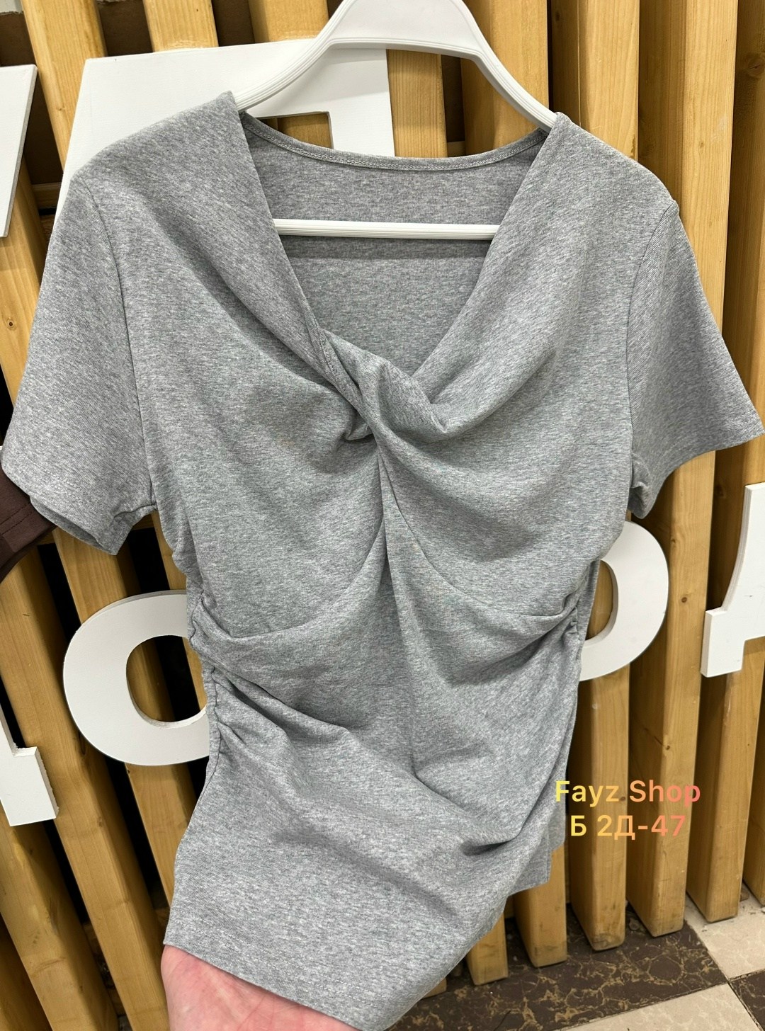 кофта с драпировкой,блузка женская,футболки женская,драпировка блузки,модная блузка