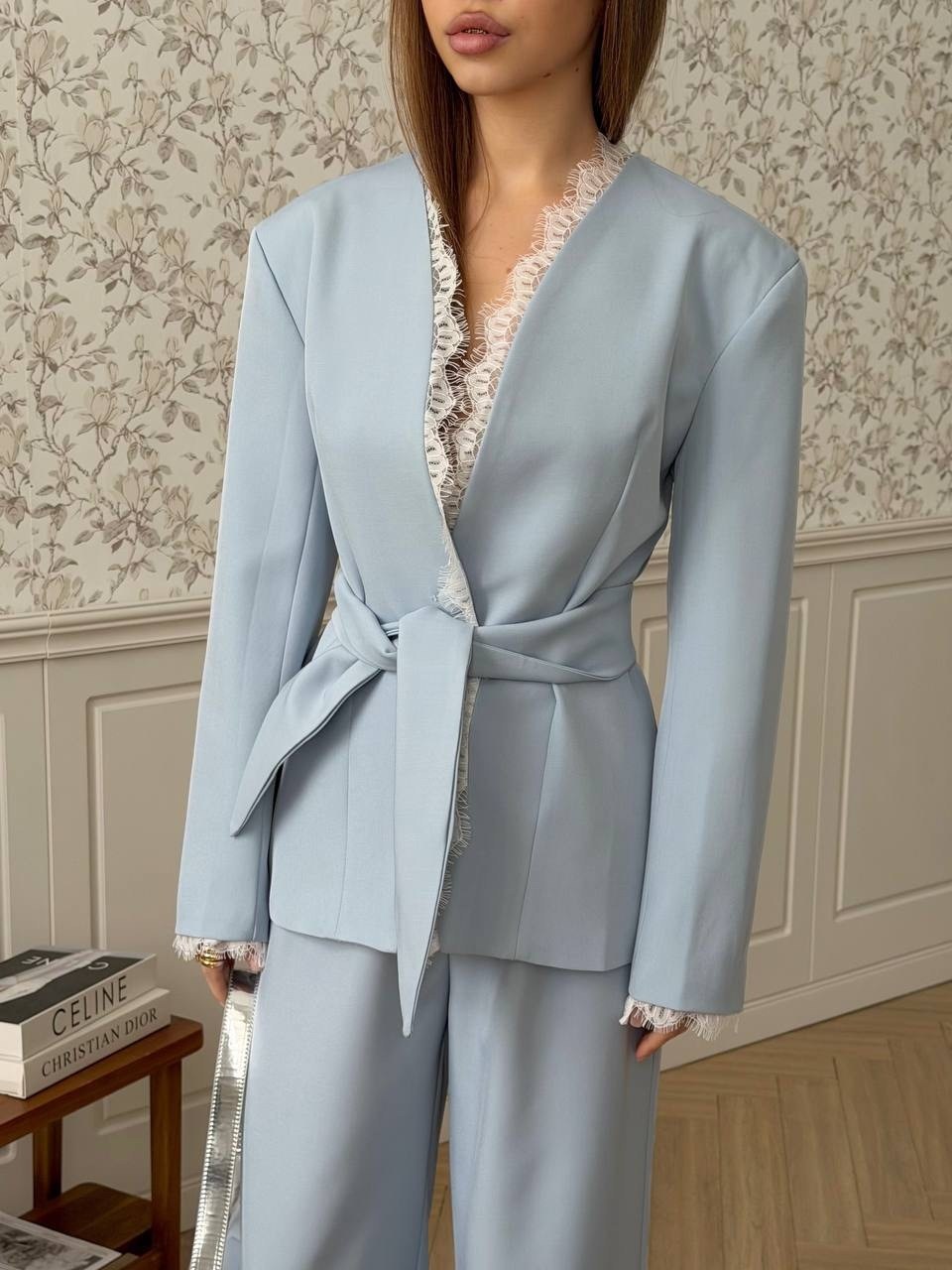брючный костюм,модные брючные костюмы,голубой костюм женский брючный,брючные костюмы для женщин,брючные женские костюмы