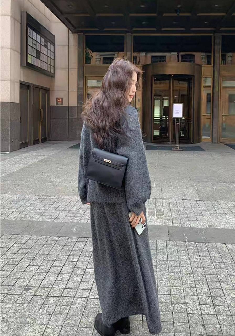 трикотажные костюмы,вязаная юбка,женский трикотажный костюм,вязаный костюм с юбкой,женский однотонный вязаный костюм из двух предметов