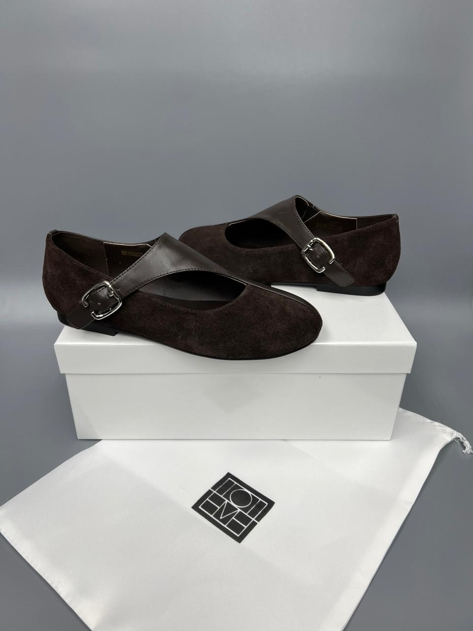 ,женская ,женские замшевые балетки,модная женская ,брендовая