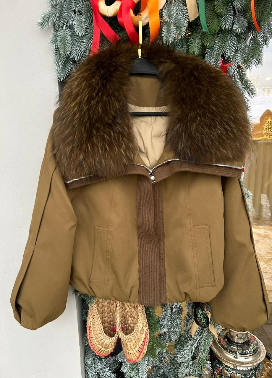 меховая куртка,женская куртка со съемным меховым воротником из меха енота,куртка с мехом,женская парка на натуральном меху укороченная куртка с лисьим мехом,модные пуховики с мехом