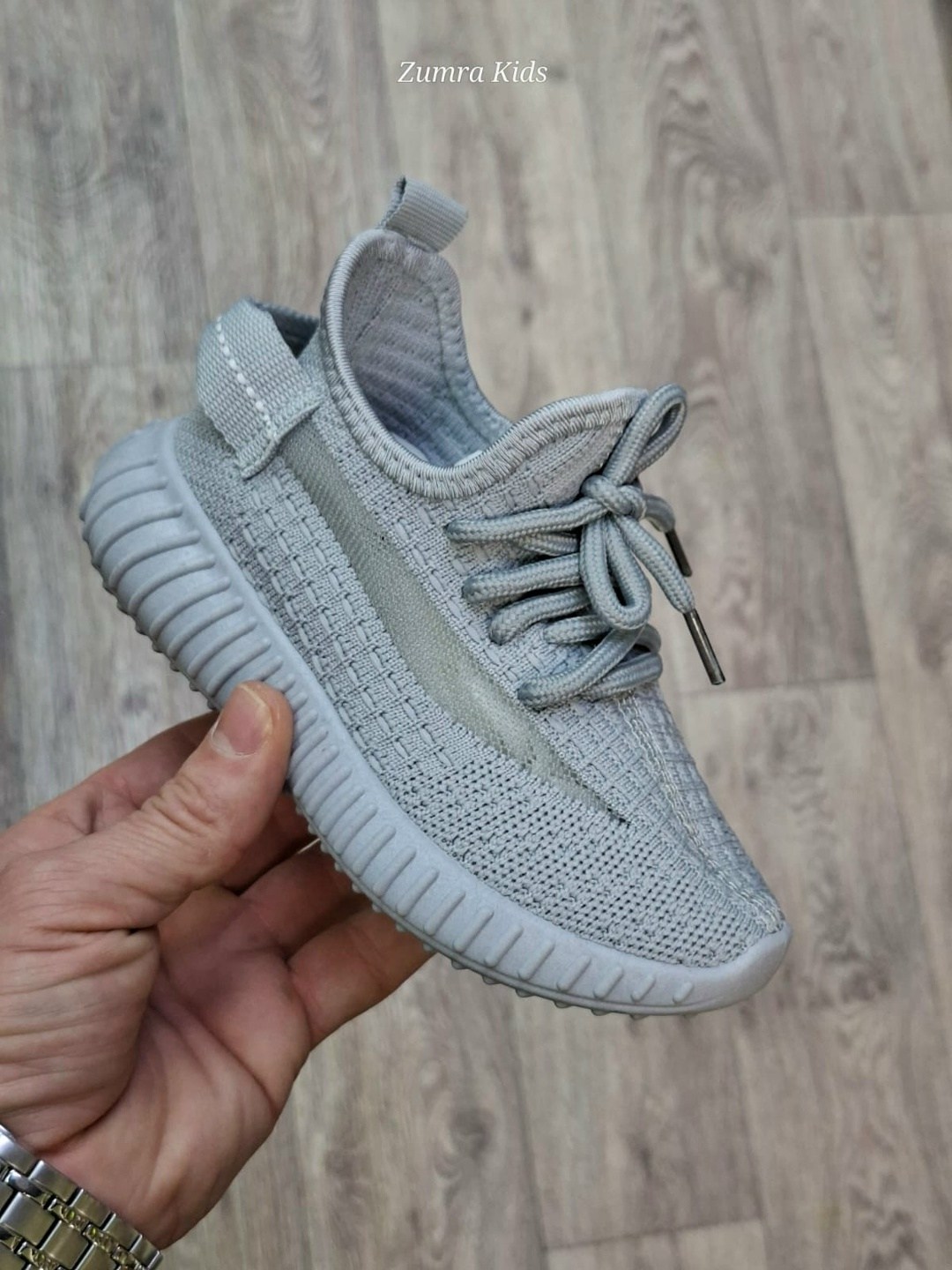 кроссовки,кроссовки женскиe,изики кроссовки,кроссовки салатовые детские,кроссовка