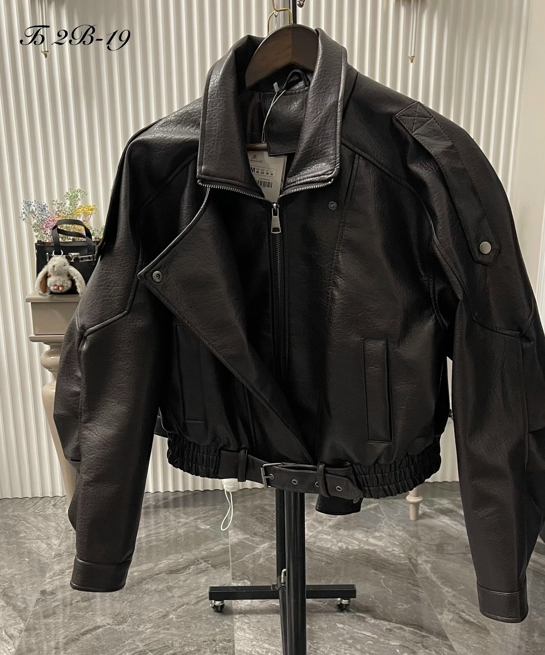 косуха кожаная женская чёрного цвета,куртка косуха,кожаная куртка,косуха кожаная куртка экокожа оверсайз,куртка из экокожи
