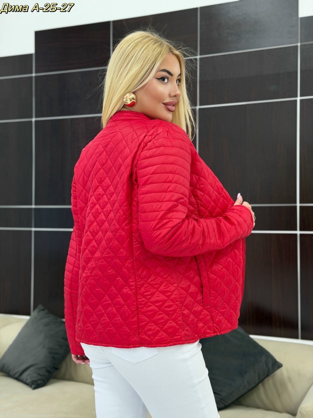 одеяло,женская стеганая куртка,стеганая куртка с карманами,ткань стеганая,куртка розовая