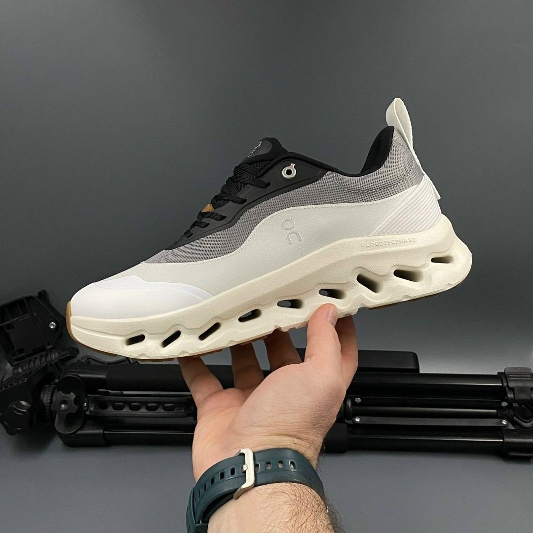 кроссовки on x loewe cloudtilt 2 men shoes,loewe кроссовки,кроссовки on cloudtilt 2 loewe белый графит,кроссовки on loewe x cloudtilt 2 tan white gum,on cloud x loewe 9723 повседневная  кроссовки