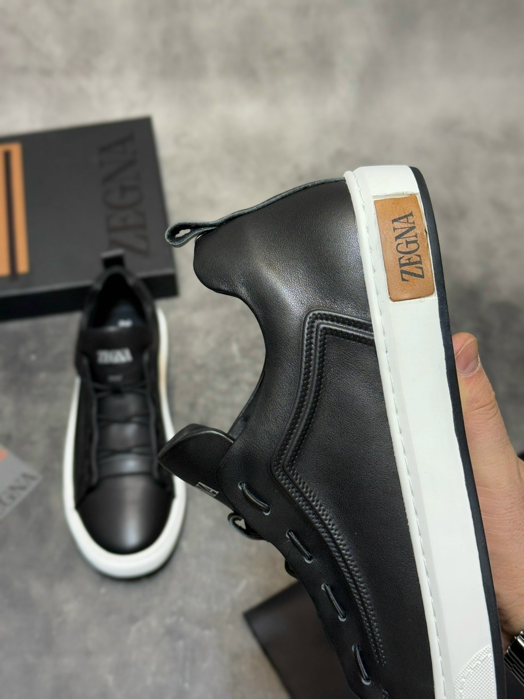 ,кроссовки с белой подошвой мужские,черные кеды с белой подошвой,чёрные кеды с белой подошвой мужские,кеды мужские