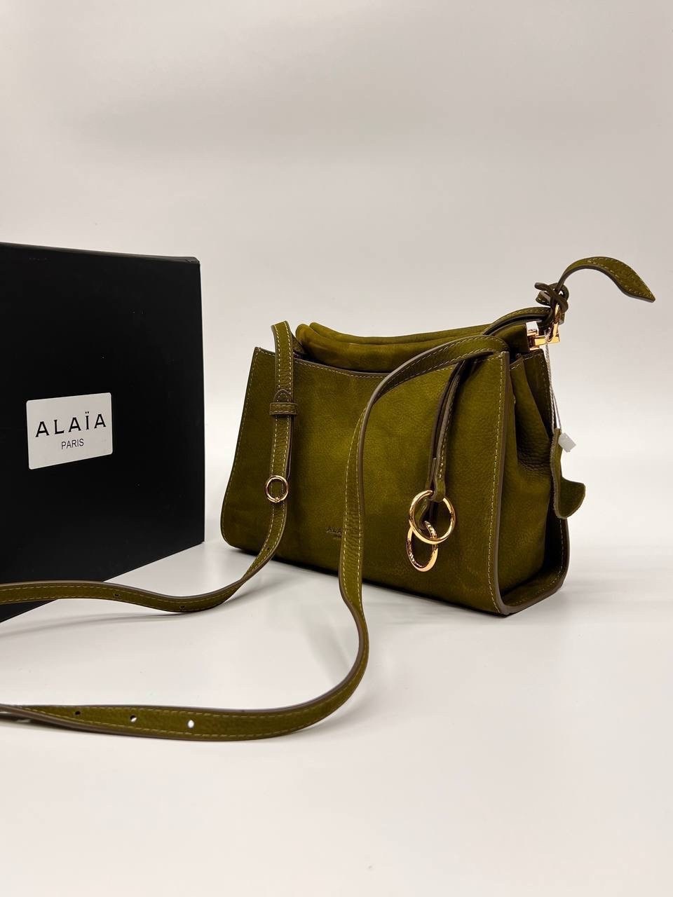 сумки,замшевая сумка,замшевая сумка женская,fendi peekaboo сумка замшевая,сумка