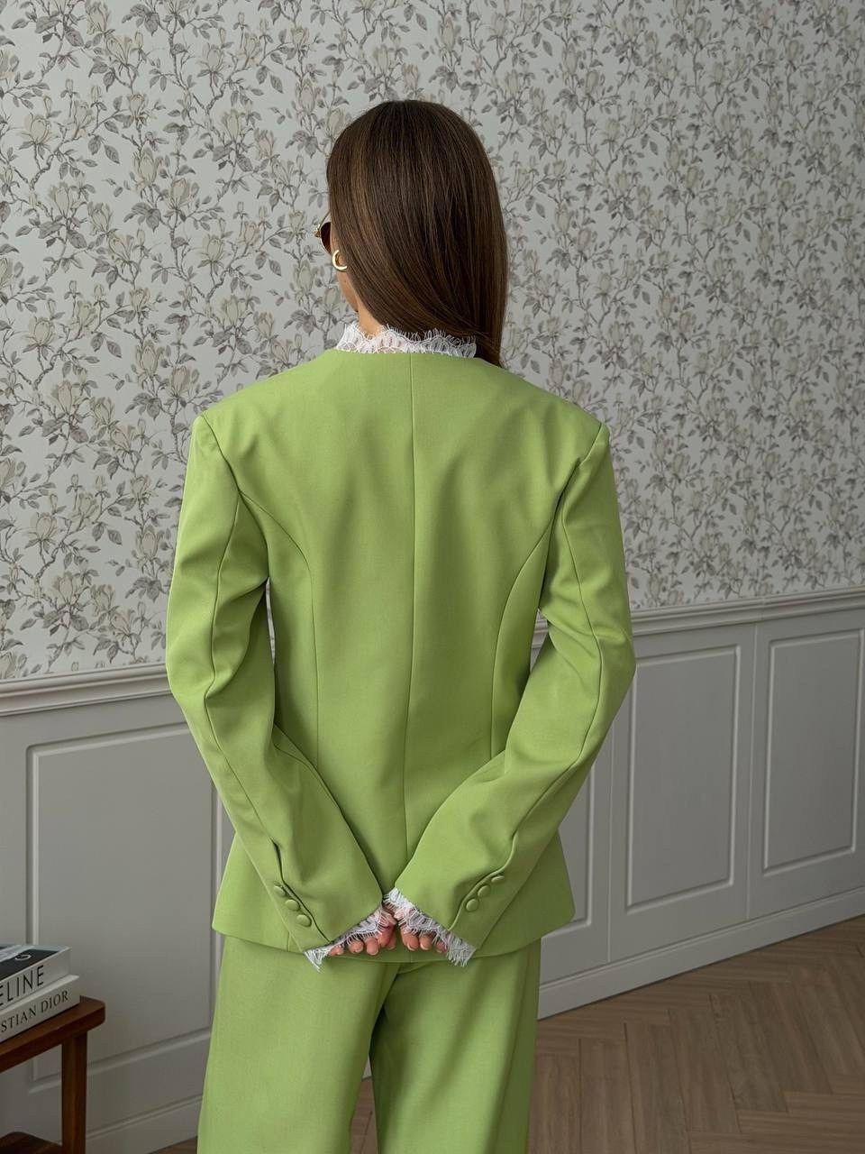 элегантный костюм,костюм женский брючный,зеленый брючный костюм женский,женские костюмы,вечерние брючные костюмы