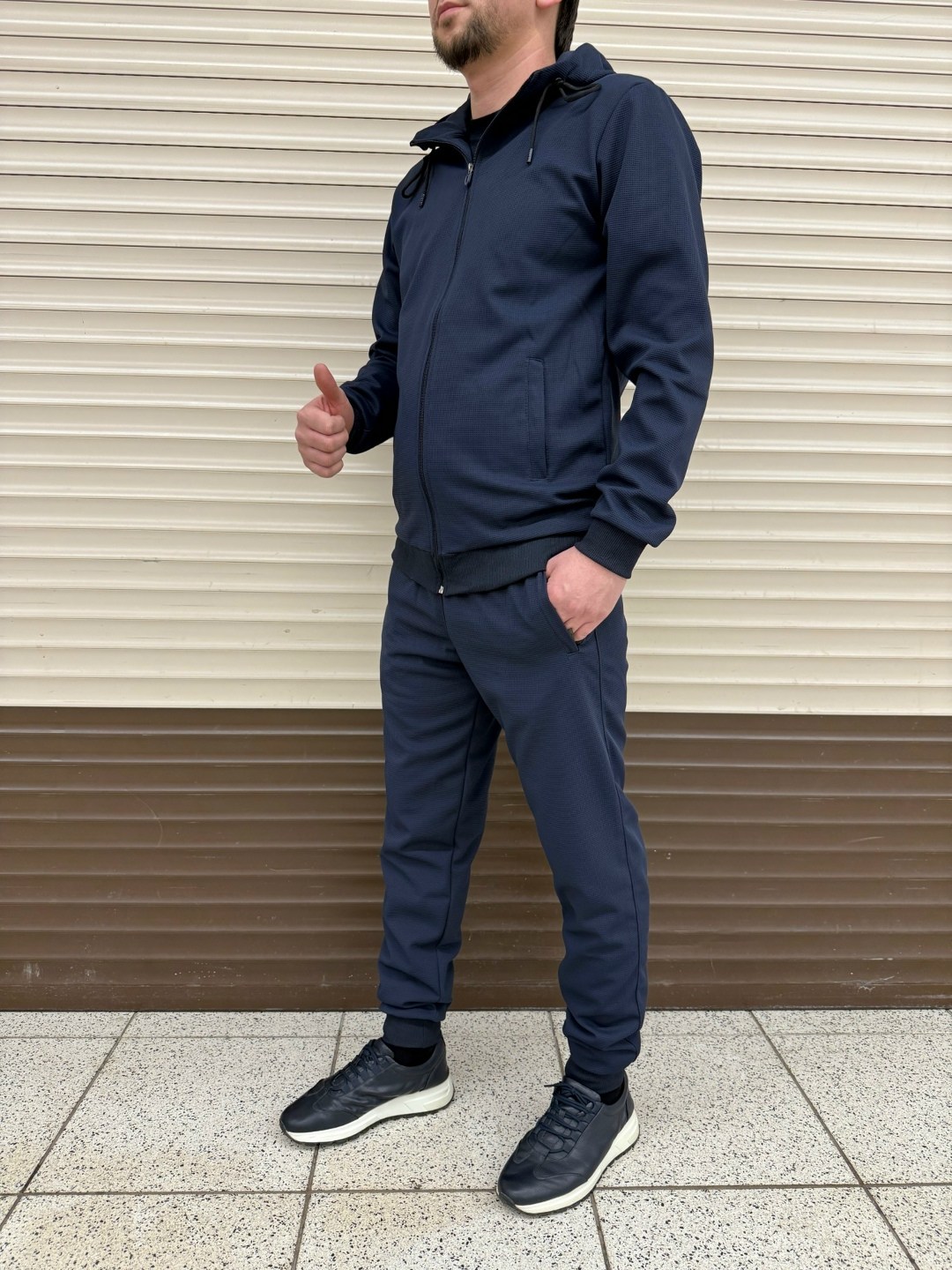 костюм спортивный,костюм спортивный мужской,костюм мужской,спорт костюм,костюм для мужчин