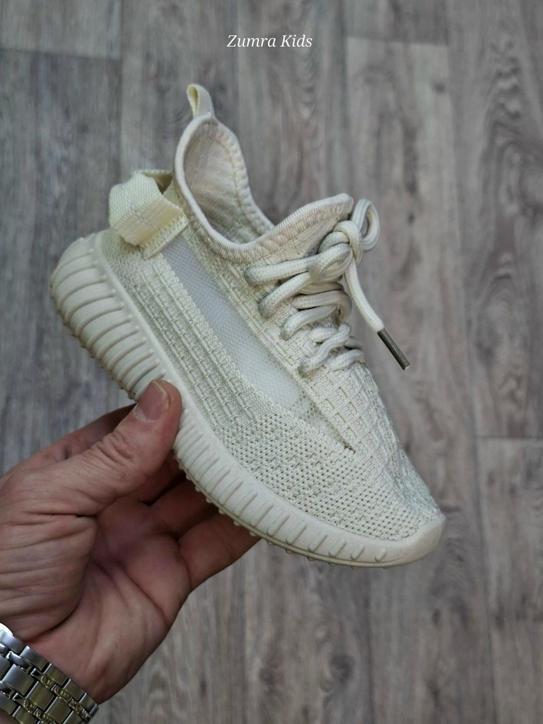 кроссовки,кроссовки женскиe,изики кроссовки,кроссовки салатовые детские,кроссовка