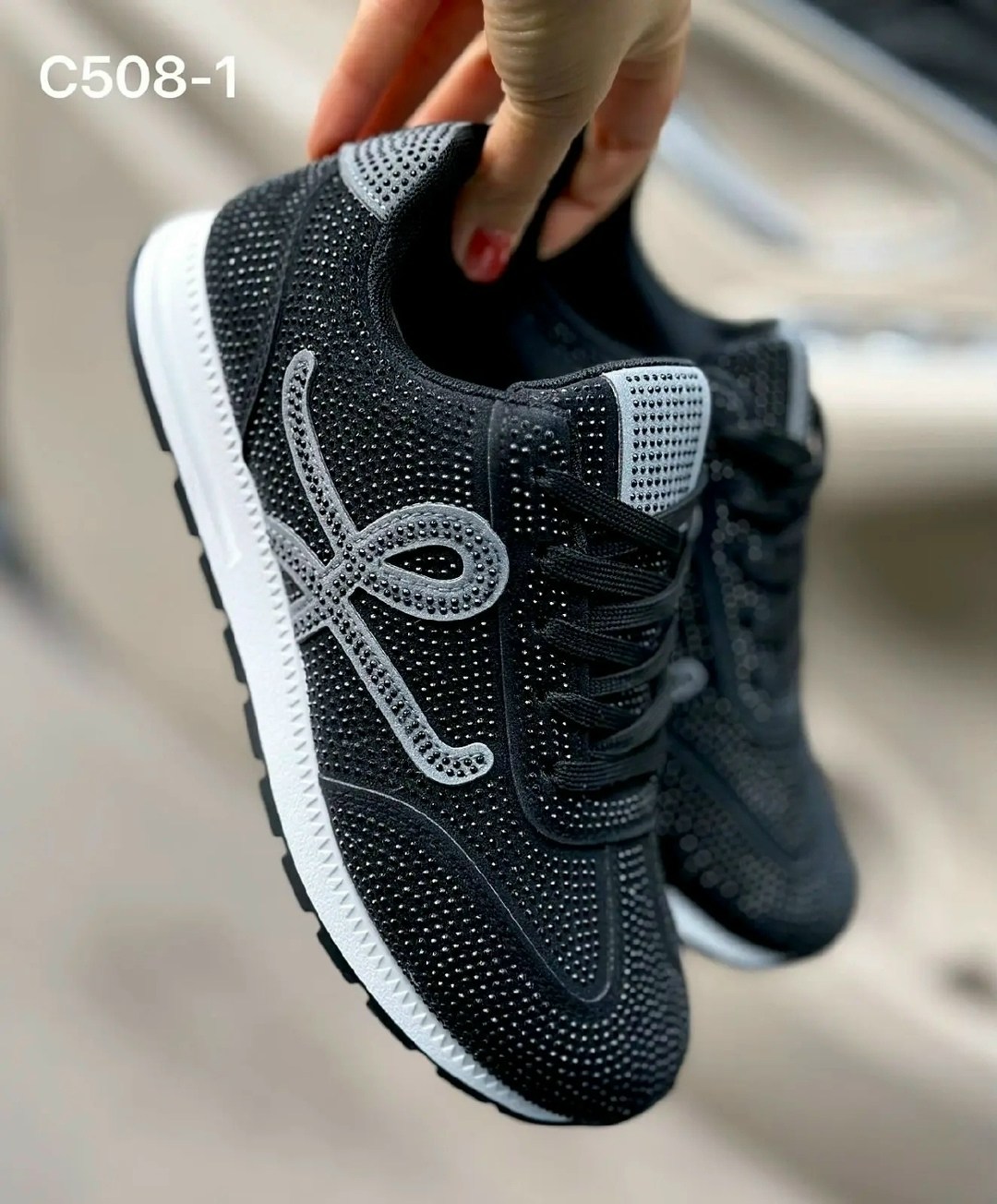 ,кроссовки женскиe,женские кроссовки chanel,кроссовки со стразами,chanel кроссовки